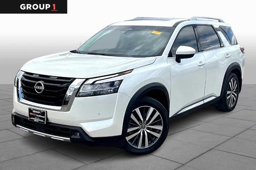 2022 Nissan Pathfinder Platinum