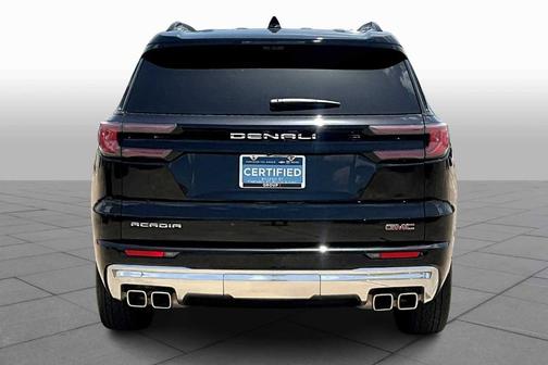 2025 GMC Acadia Denali