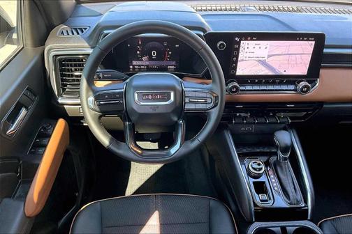 2023 GMC Canyon AT4