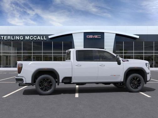 2025 GMC Sierra 2500 AT4