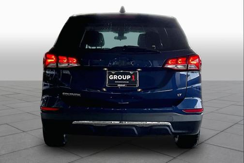 Blue Glow Metallic 2022 Chevrolet Equinox 1LT