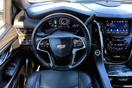 2017 Cadillac Escalade Platinum