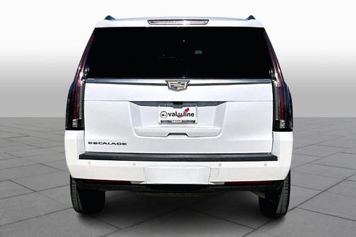 2017 Cadillac Escalade Platinum
