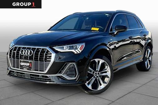 Mythos Black Metallic 2021 Audi Q3 45 S line Premium Plus