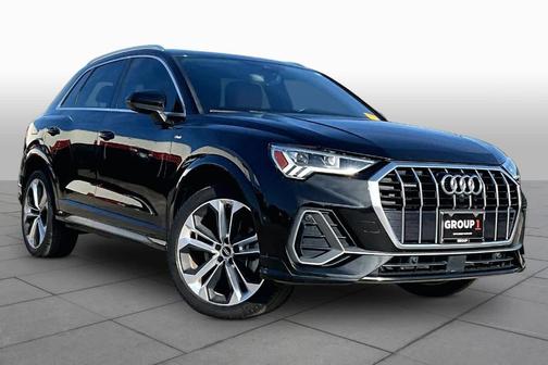 Mythos Black Metallic 2021 Audi Q3 45 S line Premium Plus