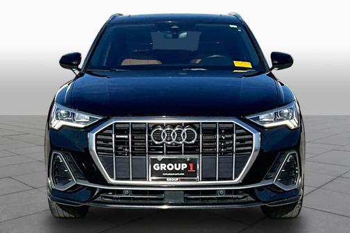 Mythos Black Metallic 2021 Audi Q3 45 S line Premium Plus