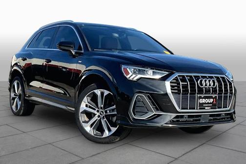 Mythos Black Metallic 2021 Audi Q3 45 S line Premium Plus