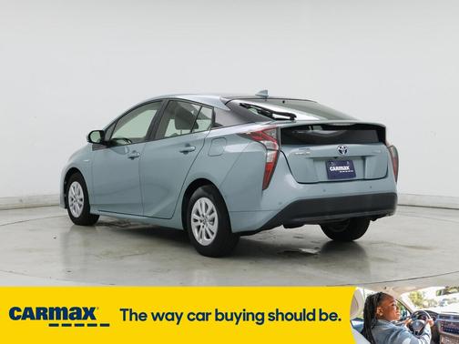 2017 Toyota Prius Two