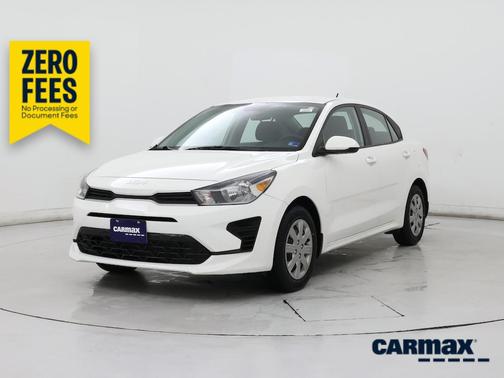 White 2022 Kia Rio LX