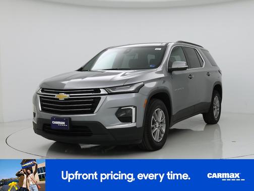 Silver 2023 Chevrolet Traverse LT Cloth