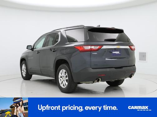 Gray 2021 Chevrolet Traverse LT Cloth