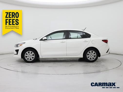 White 2022 Kia Rio LX