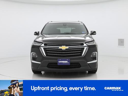 Black 2023 Chevrolet Traverse LT Cloth