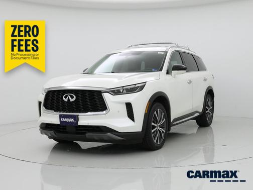 White 2023 INFINITI QX60 Sensory