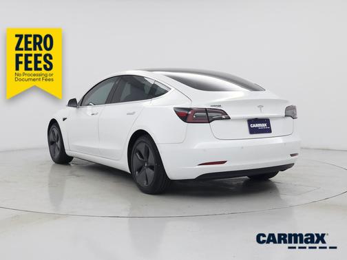 White 2019 Tesla Model 3 Standard Range Plus