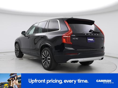 2020 Volvo XC90 T6 Momentum