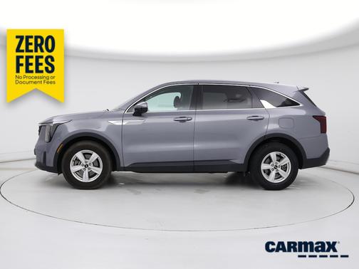 Gray 2025 Kia Sorento LX