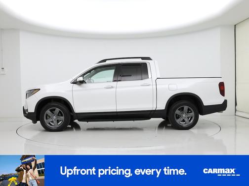 White 2023 Honda Ridgeline RTL-E