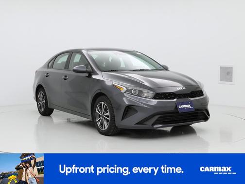 Gray 2024 Kia Forte LXS