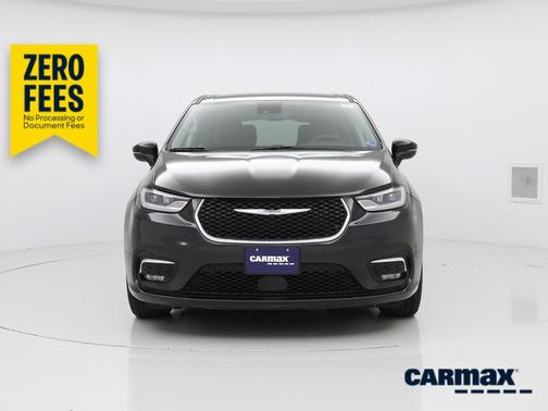 Black 2023 Chrysler Pacifica Touring L