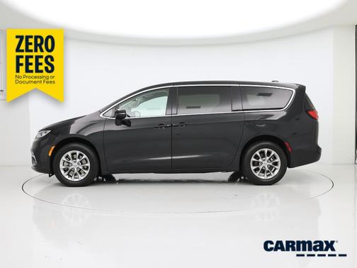 Black 2023 Chrysler Pacifica Touring L