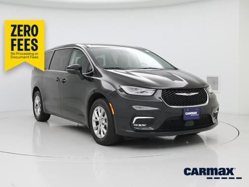 Black 2023 Chrysler Pacifica Touring L
