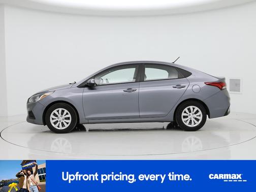 Gray 2019 Hyundai Accent SE