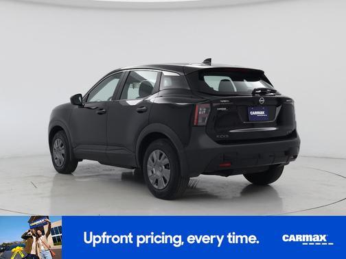 Black 2025 Nissan Kicks S