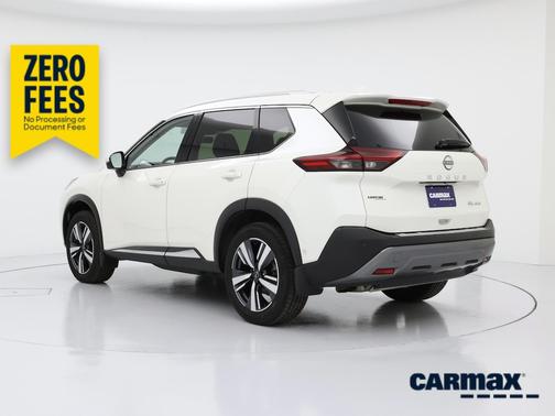 White 2023 Nissan Rogue SL