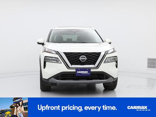 White 2023 Nissan Rogue SL