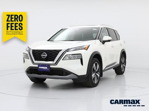 White 2023 Nissan Rogue SL