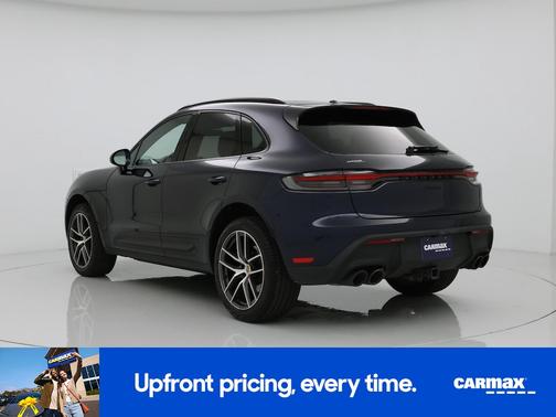 2022 Porsche Macan Base (PDK)