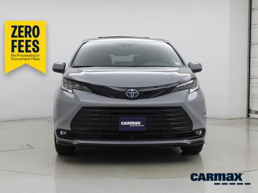 Gray 2025 Toyota Sienna Woodland Edition