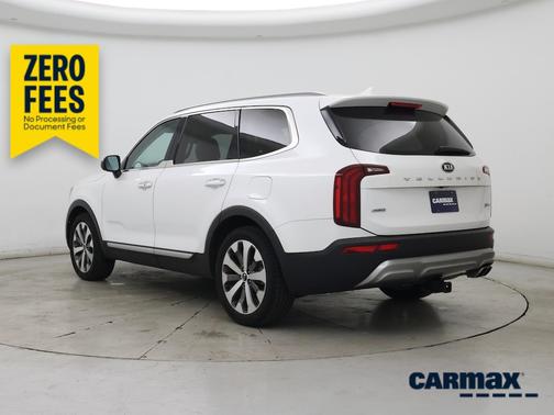 White 2020 Kia Telluride S