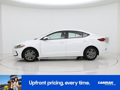 White 2018 Hyundai ELANTRA SEL