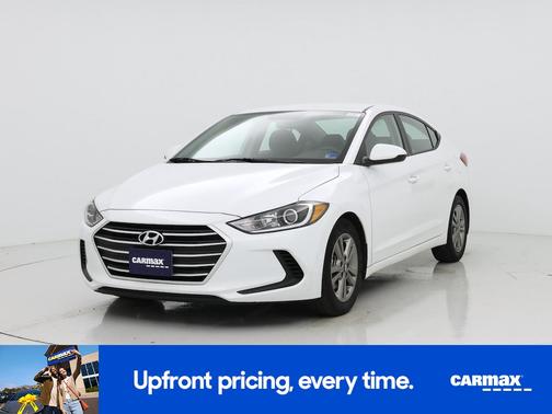 White 2018 Hyundai ELANTRA SEL