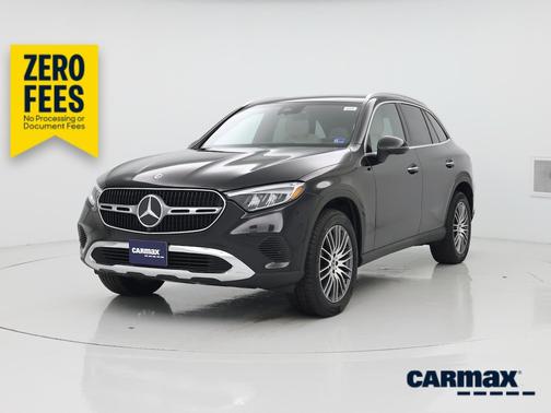 Black 2024 Mercedes-Benz GLC 300