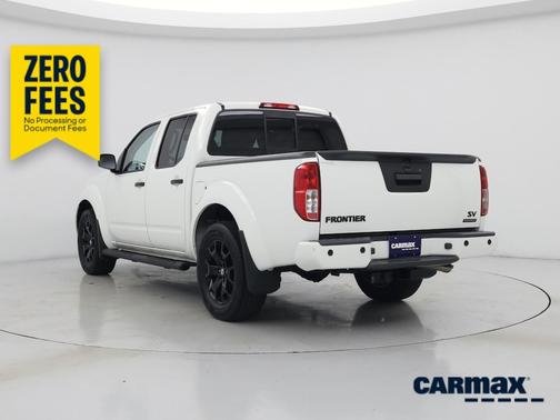 White 2021 Nissan Frontier SV
