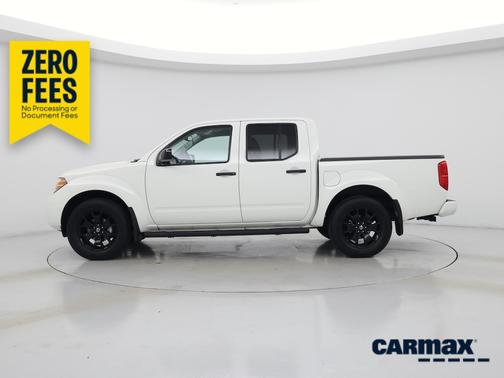 White 2021 Nissan Frontier SV