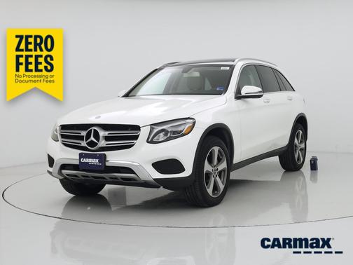 White 2019 Mercedes-Benz GLC 300