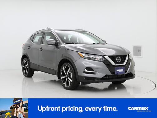 Gray 2022 Nissan Rogue Sport SL