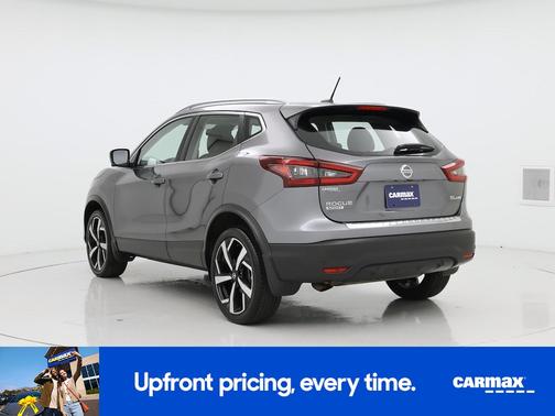 Gray 2022 Nissan Rogue Sport SL