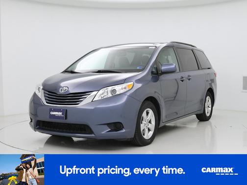 Blue 2017 Toyota Sienna LE