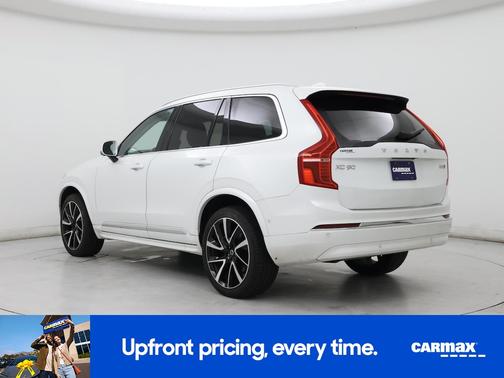 2024 Volvo XC90 B5 Plus Bright Theme