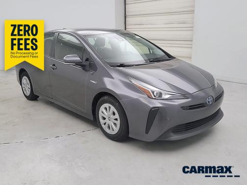 Gray 2022 Toyota Prius LE