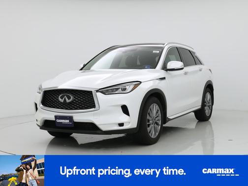 White 2023 INFINITI QX50 Luxe