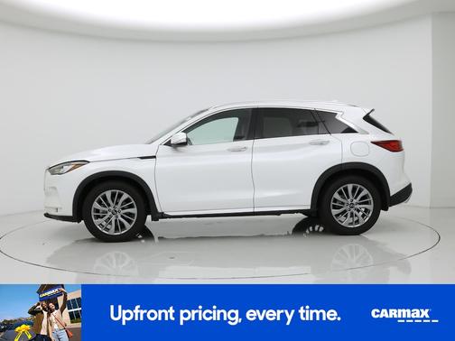 White 2023 INFINITI QX50 Luxe