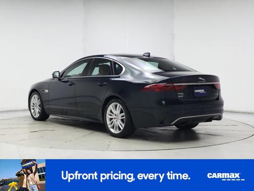 2022 Jaguar XF R-Dynamic SE