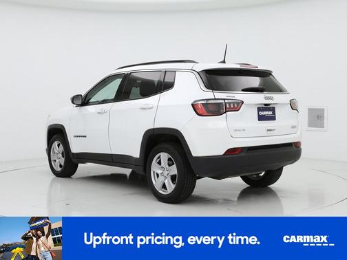 White 2022 Jeep Compass Latitude