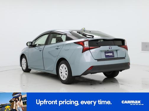 2022 Toyota Prius LE